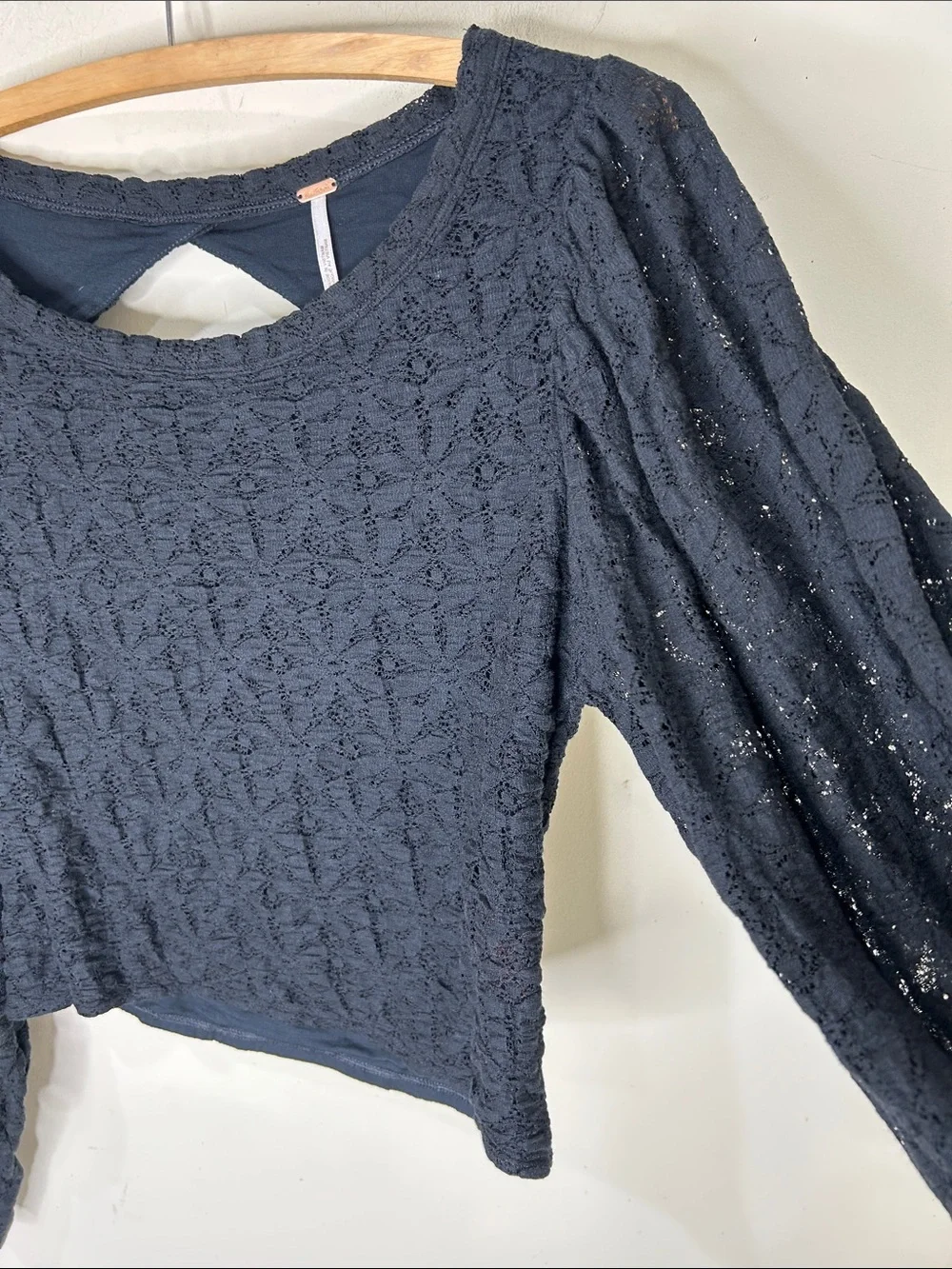 FREE PEOPLE Tea Time Lace Puff Sleeve Blouse Black Size Medium